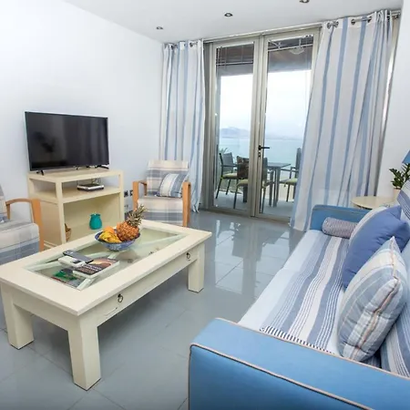 Great Balcony Over Blue Sea By Canariasgetaway Ferienhaus *